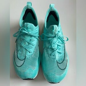 Nike Running shoes Nike Air Zoom
Alphafly NEXT%
 TechnologyZoomX
 ColorTurquoise